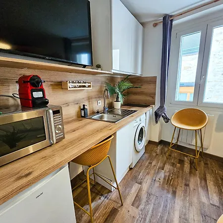 Appartement Candy - People's Square - Netflix